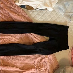 Lululemon Fast and Free 25” leggings Size 2